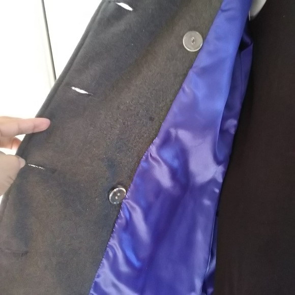 RUE 21 Grey's Women's Coat. SIZE L - Picture 3 of 11